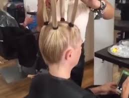 trick schnell zum stufenschnitt wunderweib haare selber schneiden schulterlange haare selber schneiden haare selber schneiden manner