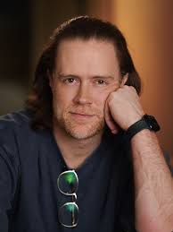 Whichever picture gets the most votes will be my next profile pic. 📸  @justvioletvi