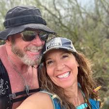 What is the best stereo shop in Havasu for upgrading a boat's stereo and  speakers?