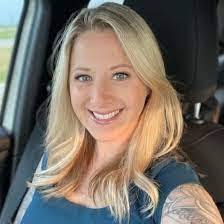 Tabitha Witt's Instagram, Twitter & Facebook