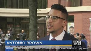 Raiders agotaron salvoconductos en protesta de antonio brown sobre casco. Atlanta Councilman Antonio Brown Announces Rayshard Brooks Proclamation Youtube