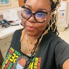 Cindy Leavell's Instagram, Twitter & Facebook