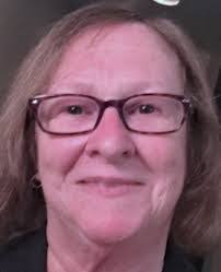 Pam Cross's Instagram, Twitter & Facebook