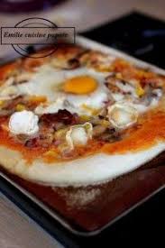 Pate A Pizza Ultra Moelleuse Emilie Cuisine Et Papote Recettes De Cuisine Cuisine Recette Magimix