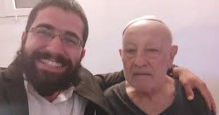This 87-Year-Old Man Thought His Entire Family Was Dead, Until He Met a  Chabad Rabbi