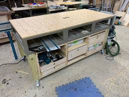 As 2020 progresses i'm making tremendous progress through project lists and this post will detail my build of a paulk inspired smart workbench.back in 2015 i was renovating a house and planned on building the original paulk workbench 2, but our circumstances changed and my work took me to london. Paulk Smart Bench The Recreational Woodworker