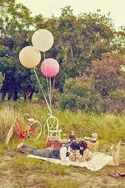 18 Rustic Wedding Picnic Decor Ideas Wedding Forward Picnic Engagement Wedding Engagement Photos Pre Wedding Photos