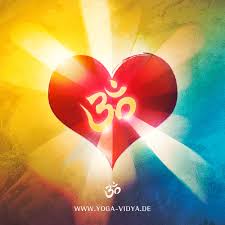 Bilder Und Zitate Von Swami Sivananda Und Swami Vishnu Devananda Yoga Vidya Blog Yoga Meditation Und Ayurveda