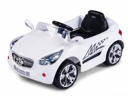 Baby2go 9325 Mercedes Akulu Araba Beyaz Araba Oyuncak Oyun