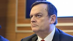 Check spelling or type a new query. È™eful Clinicii De Neurologie De La Spitalul Universitar Bucuresti Prof Ovidiu BÄƒjenaru A Murit Infectat Cu Noul Coronavirus Digi24