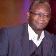 Elizabeth Kimbrough's Instagram, Twitter & Facebook