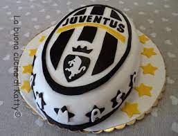 Katty S Cakes Le Torte Di Katty Juventus Cake Torta Juventus Torte Torta Di Calcio Torte A Tema Calcio