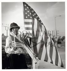 Dennis Keeley "Flagseller 2001"