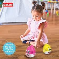 Some bath toys have movable parts that spin or move, while others feature handles, water scoops and rings. Buy Kidzlane Shark Bath Toy For Babies And Toddlers 2 Pack Pink And Yellow Bath Toy With Sound Effect Weeble Wobble Toy For Babies Shark Toy For Toddlers 6 Months
