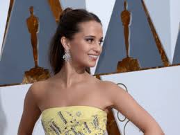 Entdecke alle serien und filme von alicia vikander. 5 Fakten Uber Alicia Vikander Cineman