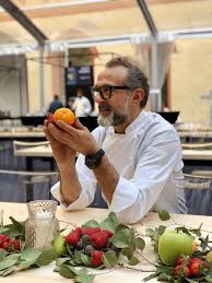 Panerai Traits Innovation Avec Le Chef Italien Massimo Bottura Le Chef Chef Etoile