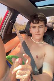 guillo_cuellar on X: Follow my free onlyfans page for more 🥵  t.cog1HPUNOqDt t.cok1wqUbkwOf  X