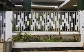 Video kali ini masih pagar minimalis modern terbaru 2020 di channel kang syam tukang. Tips Memilih Pagar Rumah Yang Tepat Pandawa Property