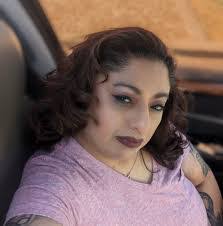 Pamela Gosnell's Instagram, Twitter & Facebook