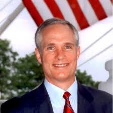 Tom Rombach's Instagram, Twitter & Facebook