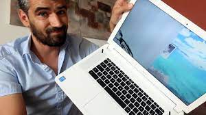 Comment Changer Son Ecran Sa Dalle D Ordinateur Portable Youtube