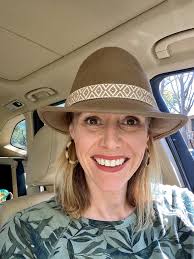 Kristina Ainsworth, Realtor