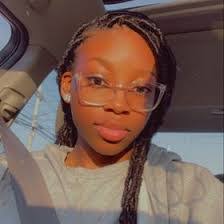 Rayanna Hill's Instagram, Twitter & Facebook