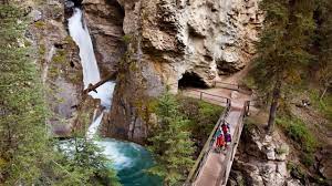 O'shaughnessy falls is kind of a blink you miss it along hwy 40 to kananaskis, between porcupine creek and barrier lake on the east side of hwy. 25 Day Trip Waterfall Hikes From Calgary To Do Canada