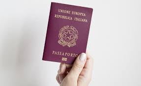 Pratique gratuite de la dictée, pratique gratuite de la compréhension orale, fiches gratuites de vocabulaire. Comment Et Pourquoi Obtenir La Nationalite Italienne Lepetitjournal Com