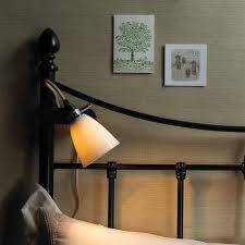 Wenn sie das richtige klemmlampe bett aus der großen auswahl auf dem markt auswählen möchten, verwenden sie unsere liste der besten optionen. Verstellbare Klemm Leuchte Mit Porzellanschirm Hector Clip Casa Lumi