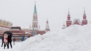 A severe snow storm with strong winds: Some Russians Are Loving This Blizzard Of The Century
