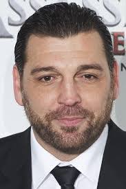 Nikki García على X: "Si se rueda Reina Roja y no me dejan hacer el casting,  entro en la sala con pistola y todo."