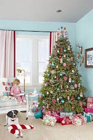 Thankfully, there are plenty of tree toppers to choose from to remedy this situation. 27 Best Christmas Tree Toppers Unique Christmas Tree Topper Ideas