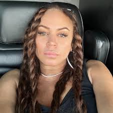 Joyce Hawkins (Chris Brown's mom) and those stunning eyes at nearly 60! 😳💖