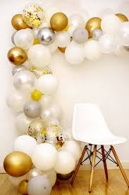 Achieve A Sophisticated Look To Your Party With Tokyo Saturday Party Balloon Garland And Arch Bridal Shower Balloons Gold Balloons Decorations Balloon Garland