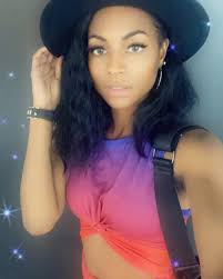 Kay Lang (@kaypopreacts) • Instagram photos and videos