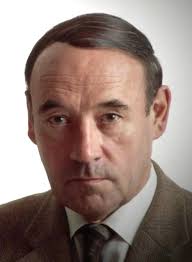 The Human Animal" The Hunting Ape (TV Episode 1994)