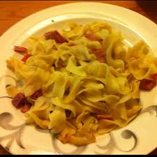 Sammy S Favorite German Dish Schinkennudeln 1 Lb Wide Egg Noodles I Use Egg Free Pasta Ribbons 1 2 Lb Ham Diced 2 Tbs Butter Di Ribbon Pasta Food Recipes