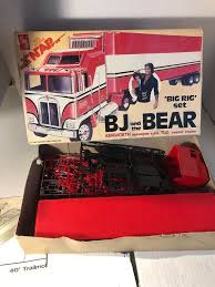 Bj And The Bear Truck Model Kit Pin Na Doske Vintage Toys Games