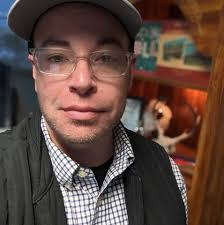 Jonathan Blakely's Instagram, Twitter & Facebook