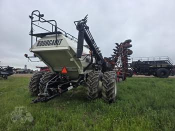 Bourgault 3310-75 Air Seeder