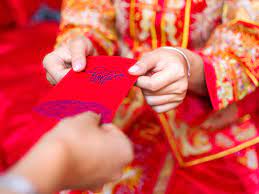 Wedding gifts are not mandatory—especially if you are asked to travel or participate in a destination ceremony—but they are customary and most people feel obliged to give a gift. Chinese Wedding Gifts