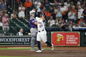 ¡Altuve sigue haciendo historia! Supera a Armas y Tovar también la bota - Imagen principal del artículo
