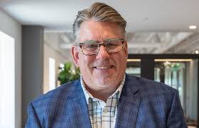 Tim Stuhr's Instagram, Twitter & Facebook