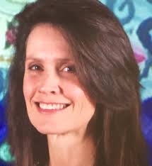 Linda Coco's Instagram, Twitter & Facebook