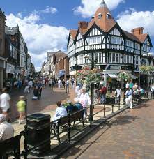 Le pays de galles recèle des paysages majestueux, depuis les sommets enneigés jusqu'aux côtes sauvages, entre mer et montagnes. Wrexham Wikipedia