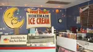 We are a full service ice cream shop that offers 28 flavours of hard and soft ice cream plus frozen yogurts and old fashioned milkshakes in endless combinations of flavours sugar free ice cream and lactose free sorbets are also available for those with special. Gainesville Fl Restaurant Profile Sweet Dreams Homemade Ice Cream