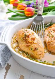 Whether campbell's condensed soups are your secret ingredient in recipes or you want to simmer down with the perfect bowl, we have a soup for everyday that is there anything more comforting and luxurious than french onion soup on a chilly day at home? Dump And Bake French Onion Chicken The Seasoned Mom