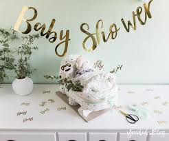 Die windeln rollen und die utensilien vorbereiten. Bastelanleitung Fur Einen Windelkinderwagen Und Babyshower Spiele Zum Ausdrucken Youdid