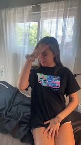 Tiktok pussy slip - video 8 - ThisVid.com